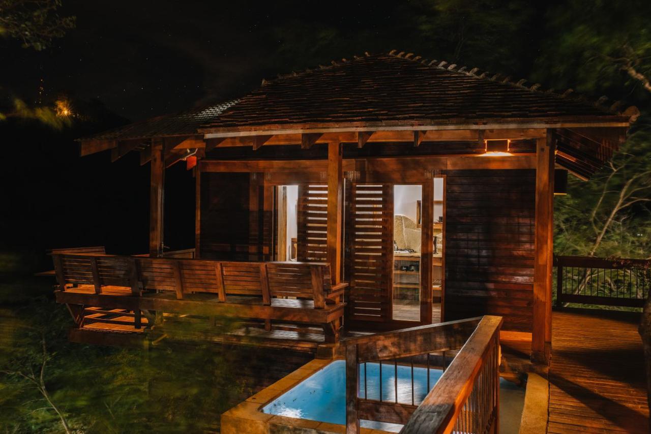 Aqua Oceanfront Hotel Resort El Gigante Dış mekan fotoğraf