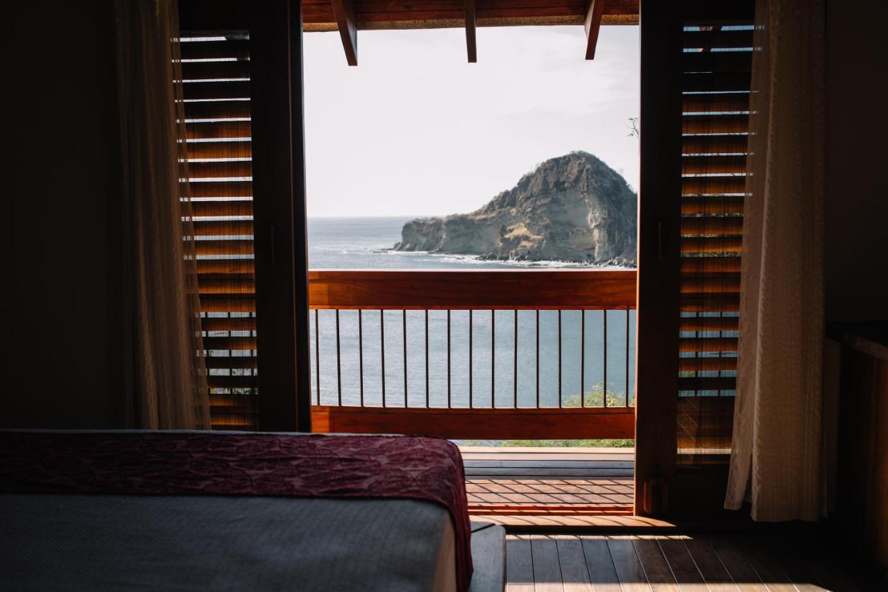 Aqua Oceanfront Hotel Resort El Gigante Dış mekan fotoğraf